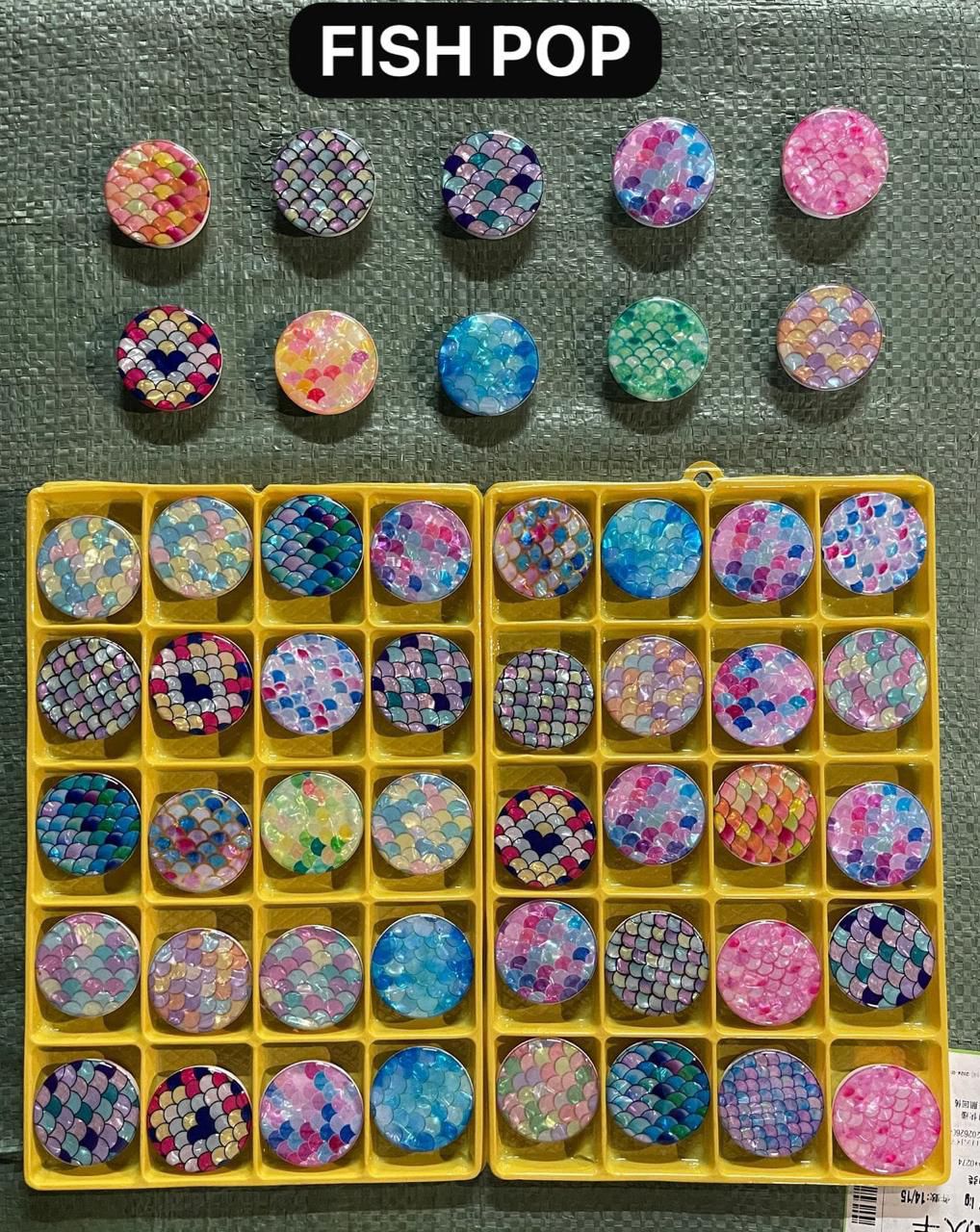 Oj-_wUK_FAaixBoQJe4.jpg FISH POP SOCKET (20 PCS SET) - Image 1