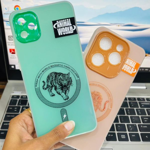 NEW ANIMAL DESIGN MAGSAFE CASE 111 PCS LOTT PRICE 43*111=4773/-