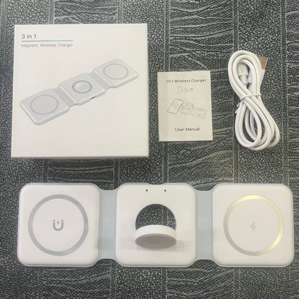 3 IN 1 MAGNETIC WIRELESS CHARGER